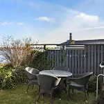 1 Bedroom Cozy In